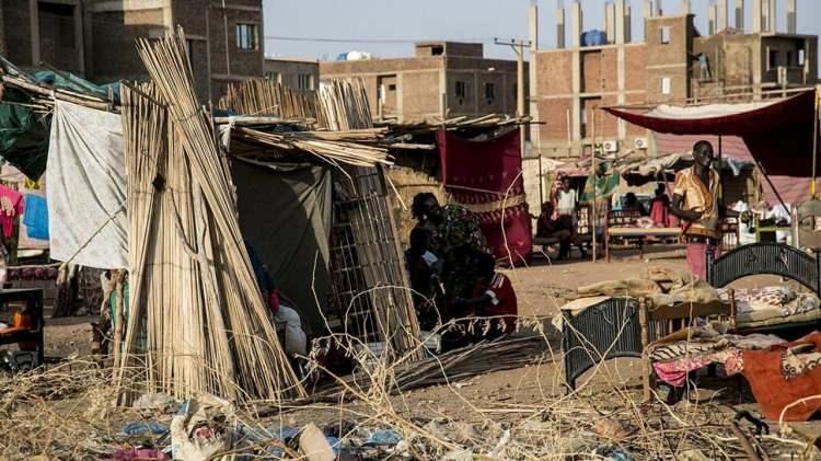 <p><span style="color:#B22222"><strong>Sudan </strong></span></p>

<p> </p>

<p>3.000.000 (kişi)</p>
