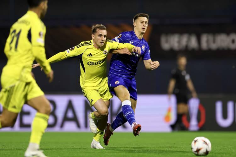 <p>Sarı-lacivertlilerin 3-1 kaybettiği Dinamo Zagreb maçı, Hırvatistan basınında geniş yankı buldu.</p>
