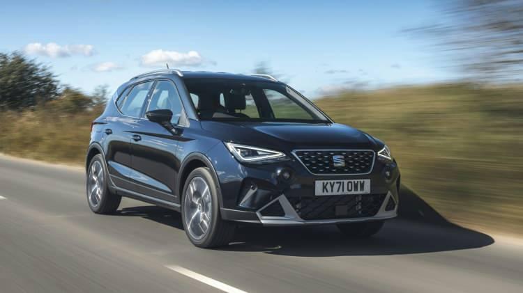 <p><span style="color:#B22222"><strong>7)  SEAT ARONA</strong></span></p>
