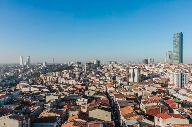 <p><span style="color:#B22222"><strong>Büyük şehirde 1,5–2 aylık ev kirası</strong></span></p>

<p><br />
İstanbul gibi şehirlerde ise ancak birkaç aylık kiraya denk geliyor.</p>
