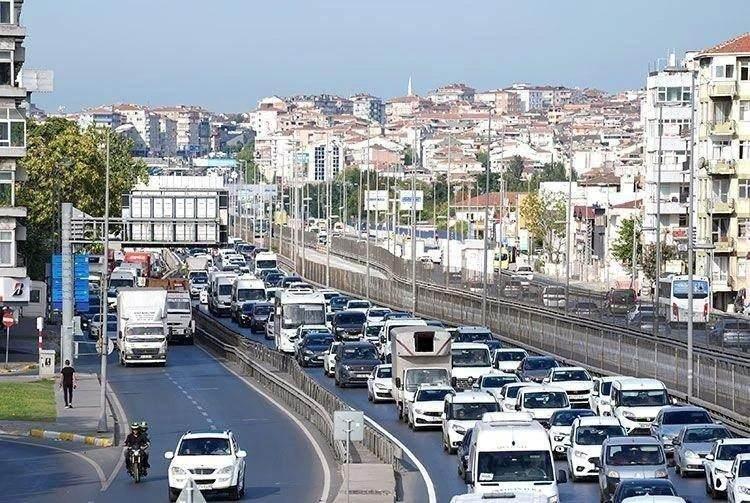 <p><span style="color:inherit"><strong>Avcılar</strong></span></p>

<p>&nbsp;</p>

<p>&nbsp;</p>

<p><span style="color:inherit"><strong>Beylikd&uuml;z&uuml;'ne bağlı G&uuml;rpınar'ın Pekmez ve Pınarkent mahalleleri</strong></span></p>

<p>&nbsp;</p>

<p>&nbsp;</p>

<p><span style="color:inherit"><strong>B&uuml;y&uuml;k&ccedil;ekmece'nin Devebağırtan b&ouml;lgesi</strong></span></p>

<p>&nbsp;</p>

<p>&nbsp;</p>

<p>&nbsp;</p>
