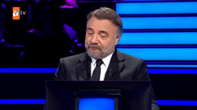 <p><strong>Oktay Kaynarca'nın sunduğu programda ayrışmacı ilk baraj sorularını başarıyla tamamladı.</strong></p>
