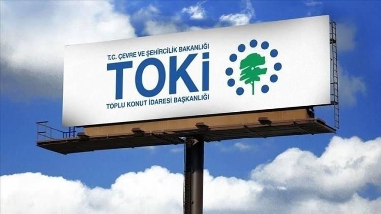 <p>İşte, TOKİ’nin 29 ildeki 449 arsa satış tarihi, başvuru için gerekli belgeler ve arsaların bulunduğu iller...</p>
<p> </p>