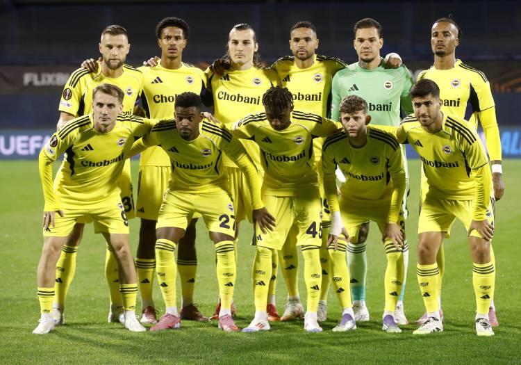 <p>Fenerbahçe ise UEFA Avrupa Ligi'nin ilk haftasında Dinamo Zagreb'e 3-1 yenildi.</p>
