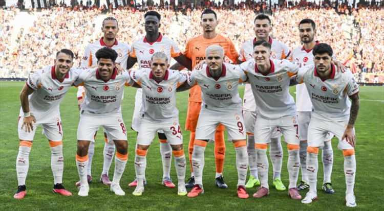 <p><strong>GALATASARAY'A UYARI</strong></p>
