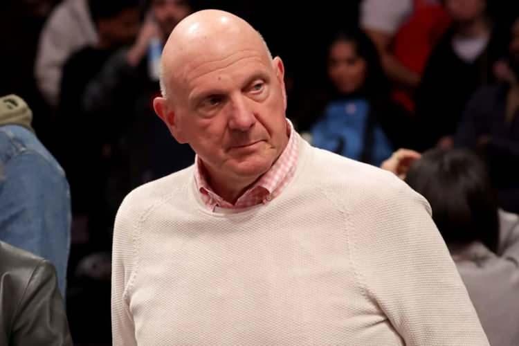 <p>9- Steve Ballmer</p>

<p>Net varlığı: 156,4 milyar dolar</p>
