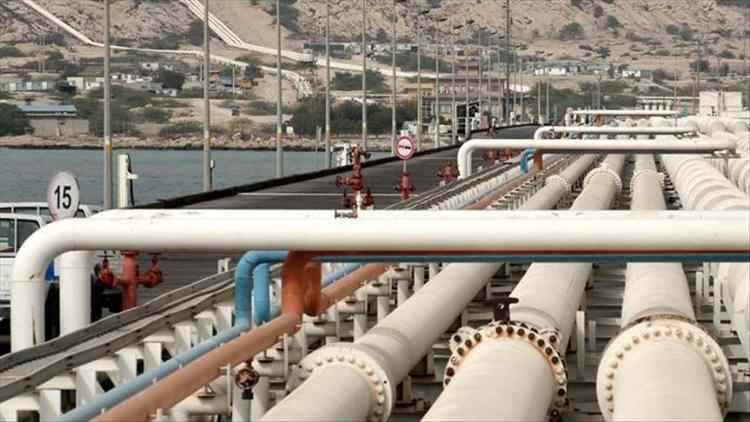 <p>Halihazırda Bakü-Tiflis-Ceyhan Boru Hattının Kazak petrolünün transiti için alternatif bir güzergah olduğunu kaydeden Akkenzhenov, <strong>"2025 yılının ilk 8 ayında BTC üzerinden 923 bin ton petrol sevkiyatı gerçekleştirdik ve bu yıl için toplam taşınacak petrol miktarını 1,7 milyon ton olarak planlıyoruz. Şu anda bu hacimleri artırmak için ortaklarımızla sürekli çalışıyoruz."</strong> dedi.</p>

<p> </p>
