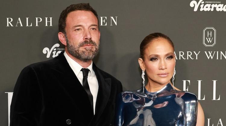 <p><span style="color:#A52A2A"><strong>Affleck ve Lopez, ikinci evliliklerini de bitirip 2024 yılında boşanmıştı.</strong></span></p>
