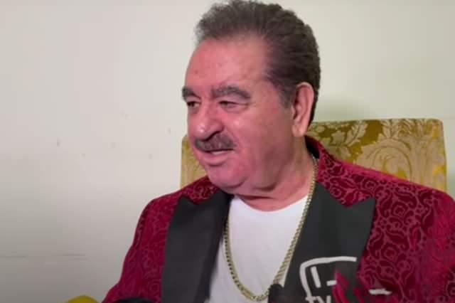 <p><strong>Hem özel hayatına hem de sahne temposuna dair samimi açıklamalarda bulunan Tatlıses, keyifli halleriyle ilgi odağı haline geldi.</strong></p>
