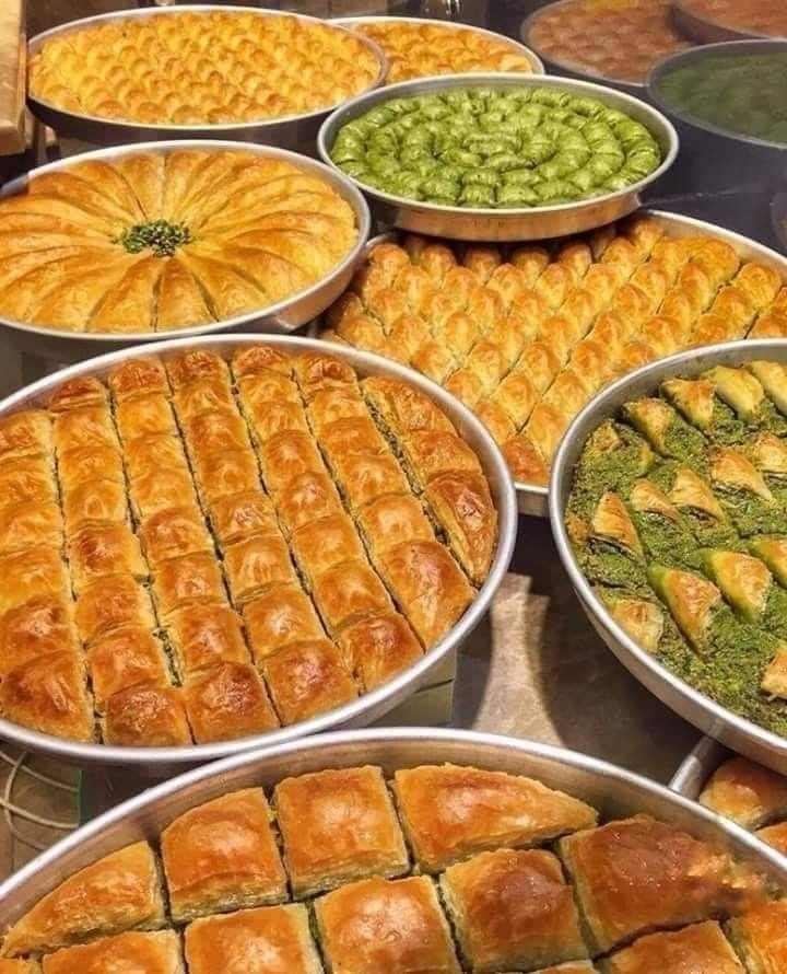 <p><strong>Türk tatlısı denildiğinde ilk akla gelen lezzet olan 'baklava' ise listeye 13. sıradan giriş yaptı.</strong></p>
