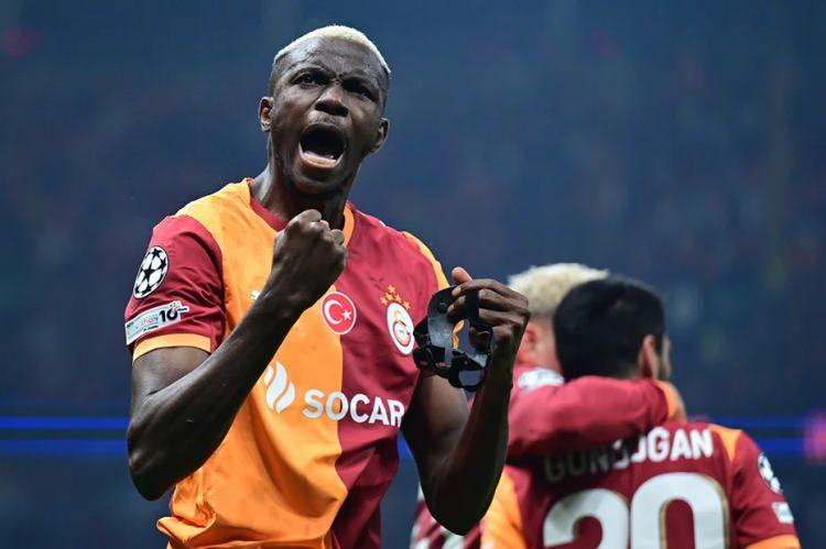 <p><strong>MİRROR: TARİHİ BİR GALİBİYET</strong></p>
