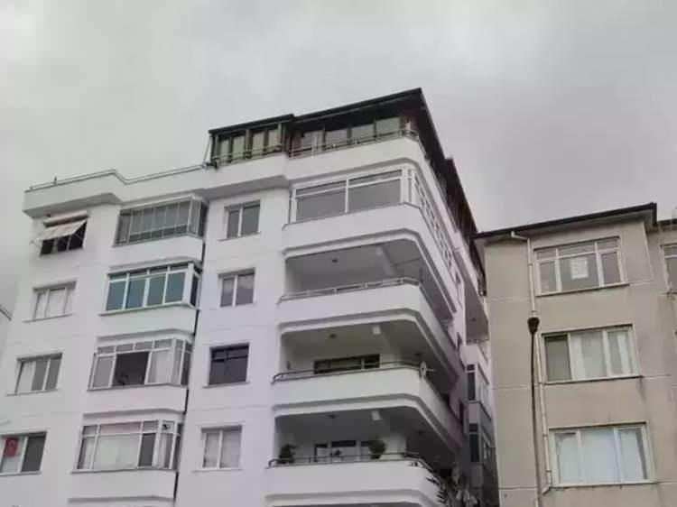 <p>Soruşturma kapsamında elde edilen yeni bulgular ışığında olayın aydınlatılması için çalışmalar sürüyor.</p>