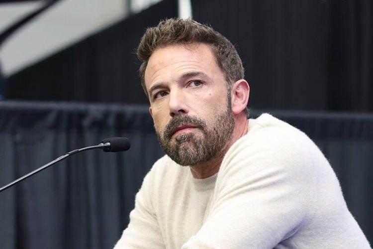 <p><strong><span style="color:#B22222">BEN AFFLECK </span> |  İSRAİL</strong></p>

<p> </p>

<p><strong>Batman'ı canlandıran aktör.</strong></p>
