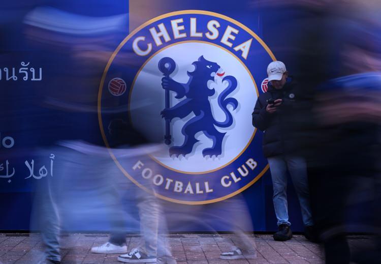 <p><strong><span style="color:#B22222">CHELSEA</span>  |  2044</strong></p>
