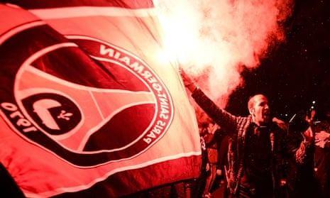 <p><strong><span style="color:#B22222">PSG </span> |  2045</strong></p>
