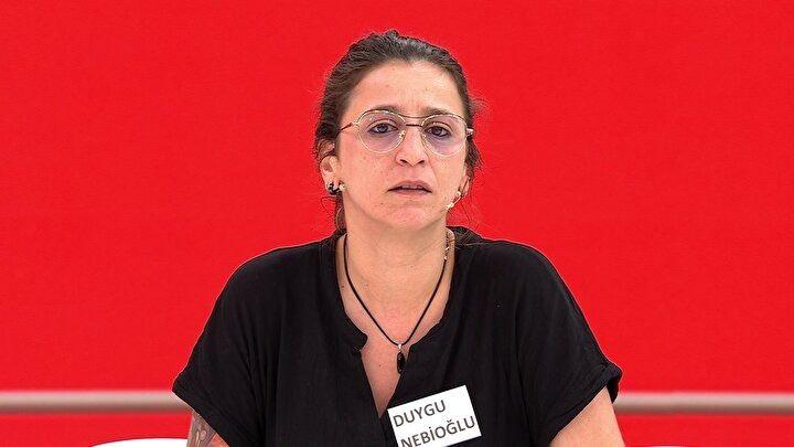 <p><strong>Bir süredir sessizliğe bürünen Nebioğlu, sosyal medya hesabından yaptığı son paylaşımla gündemi yine karıştırdı.</strong></p>
