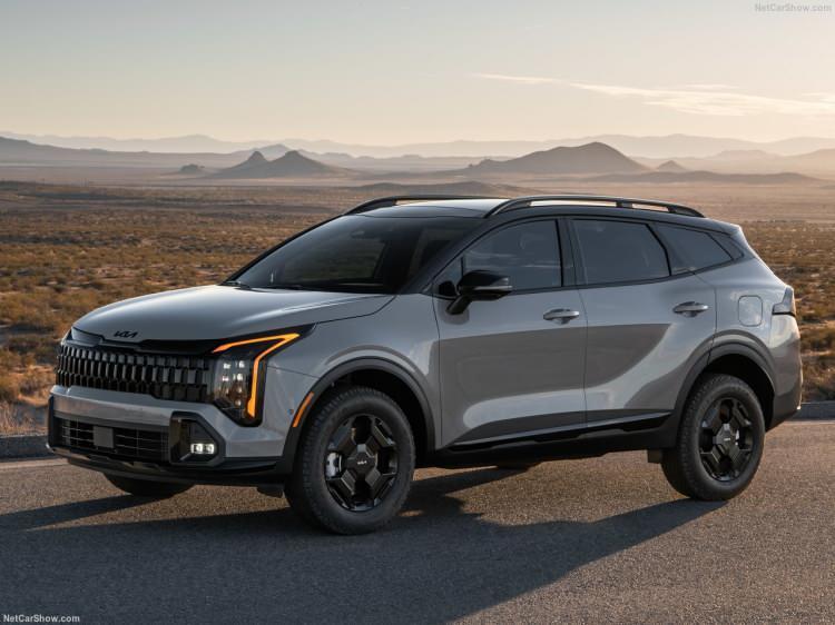 <p>Yenilenen Kia Sportage'ın 1.6 litrelik T-GDI motoru 150 beygir güç ve 250 Nm tork üretiyor.</p>
