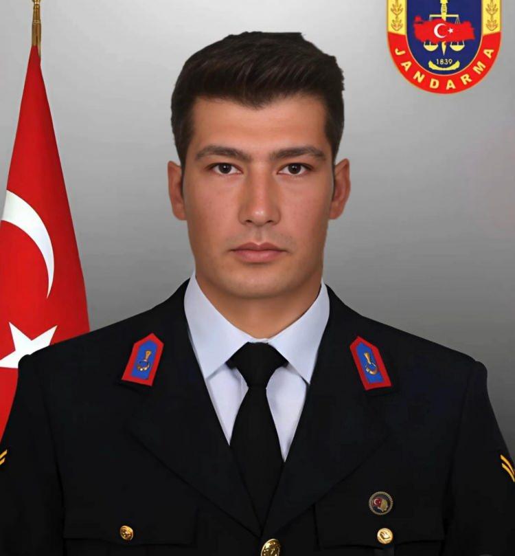 <p><strong>J.Asb.Çvş. Kemal Özgür</strong></p>

