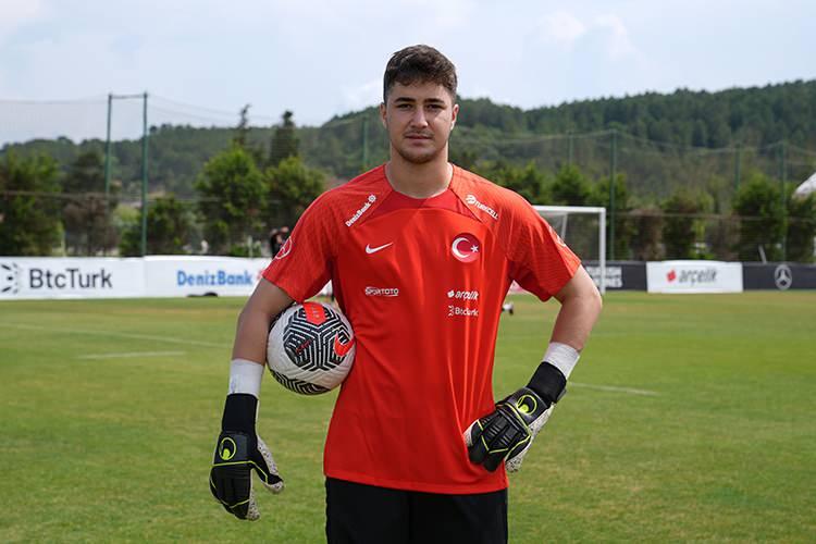 <p>10. Deniz Ertaş (Konyaspor): 2.5 milyon Euro</p>
