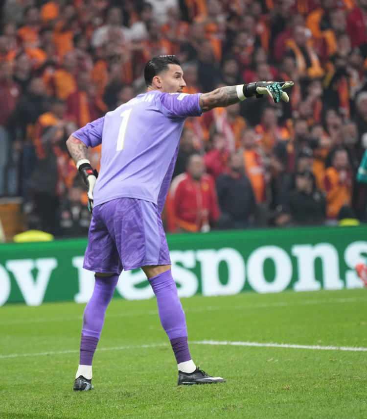 <p>1. Uğurcan Çakır (Galatasaray): 5,5 milyon Euro</p>
