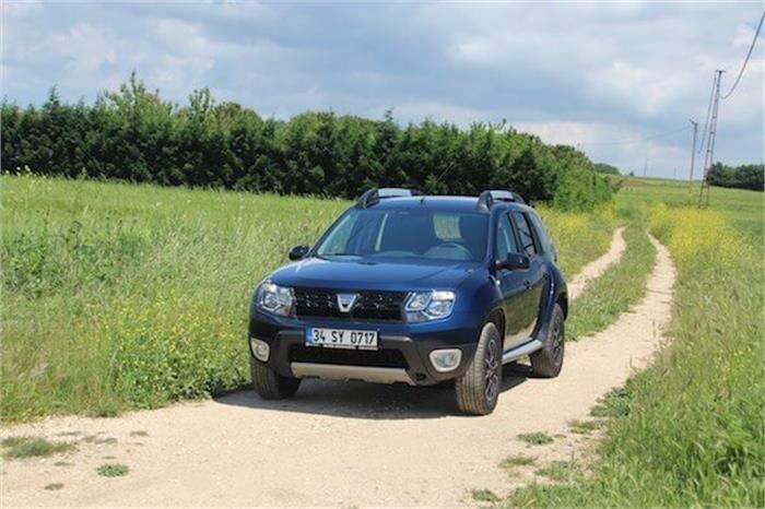 <p><span style="color:#B22222"><strong>Dacia Duster (2017 - 2020 Model Yılları):</strong></span></p>