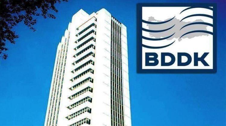 <p>Bankacılık Denetleme ve Düzenleme Kurumu’nun (BDDK) yayımladığı son veriler, Türkiye’deki mevduat artışının ulaştığı boyutu gözler önüne serdi. </p>
