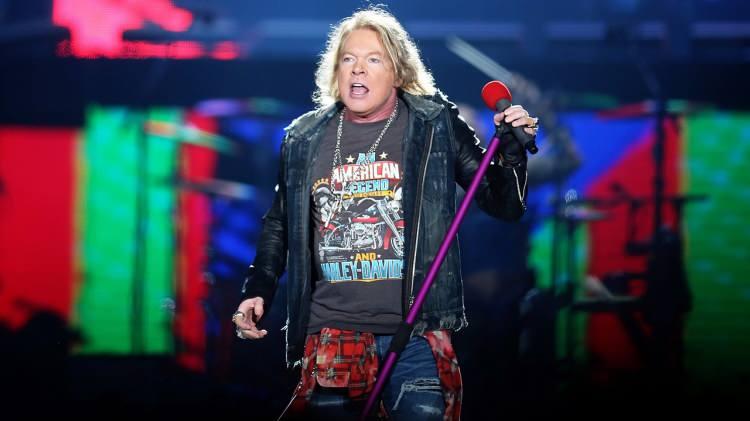 <p><strong>7'den 70'e birçok kişinin kalbini kazanan grup, son olarak baş solist Axl Rose'un Bogota'da konserindeki hamlesiyle gündeme geldi.</strong></p>