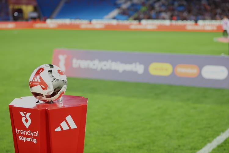 <p>Trendyol Süper Lig devlerinin güncel borçları açıklandı. </p>
