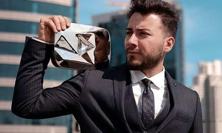 <p>Bunun ardından sosyal medya fenomeni Enes Batur Sungurtekin, uzun yıllardır aktif olarak kullandığı YouTube kanalını kapatma kararı aldı. </p>