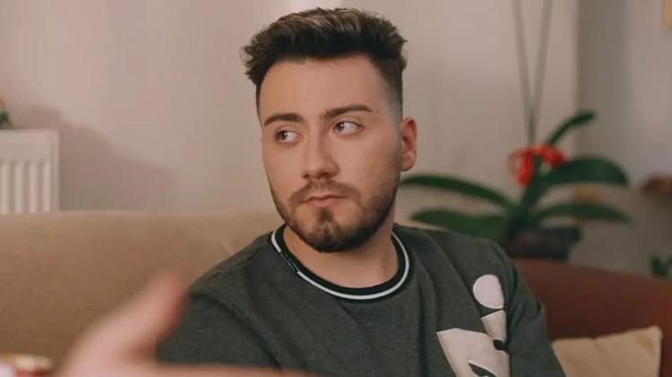 <p>Türkiye’nin ilk YouTuber’larından biri olan Enes Batur geçtiğimiz günlerde 6 yıldır aralıksız yüklediği 400’den fazla videoyu aniden sildi. </p>