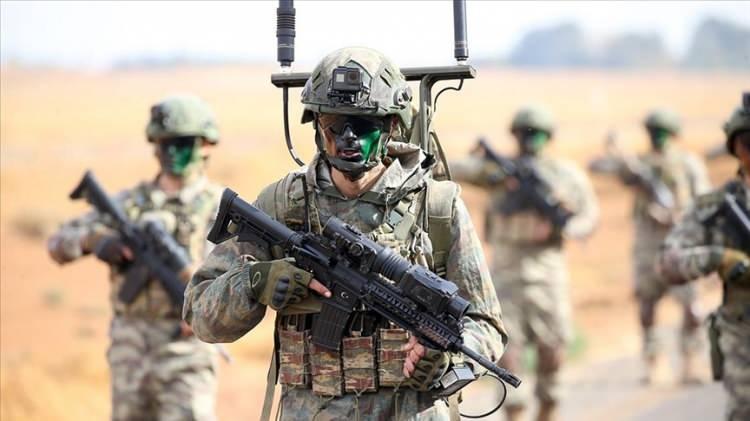 <p><span style="color:#B22222"><strong>Türkiye:</strong></span></p>

<p> </p>

<p>1,430,032</p>
