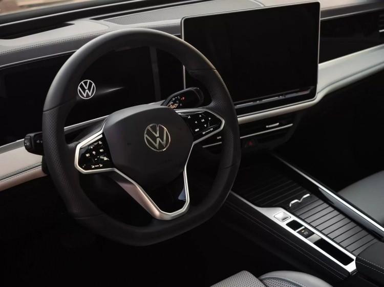 <p>İki motor gamında da 7 ileri DSG şanzıman bulunuyor.</p>