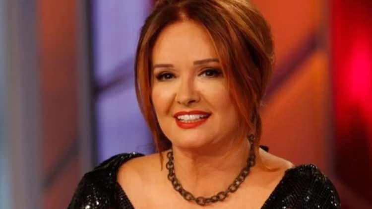 <p><strong>Türk sinemasının unutulmaz ismi ünlü oyuncu Müjde Ar, geçtiğimiz aylarda bir AVM'de magazin muhabirleriyle tartışma yaşamış ve gündeme yansıyan görüntüler uzun süre konuşulmuştu.</strong></p>
