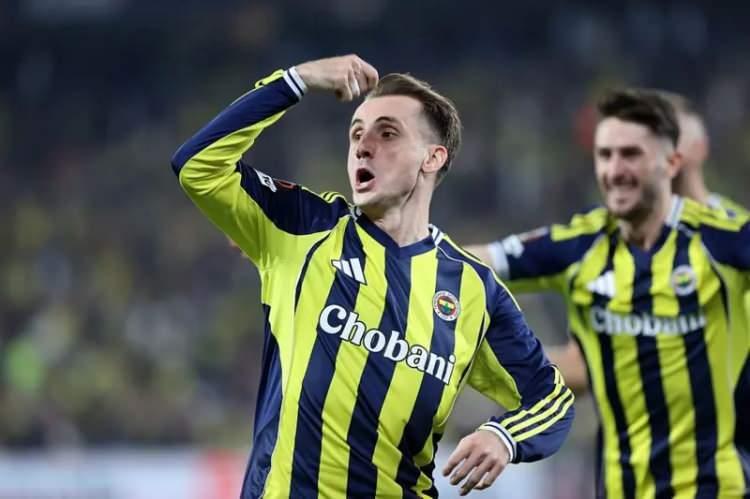 <p><span style="color:#B22222"><strong>FENERBAHÇE:</strong></span></p>
