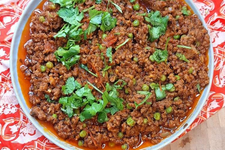 <p><span style="color:#FF0000"><strong>KEEMA</strong></span></p>
<p><strong>Hindistan'ın sevilen etli lezzeti 'Keema', listeye damga vuran yemeklerden...</strong></p>