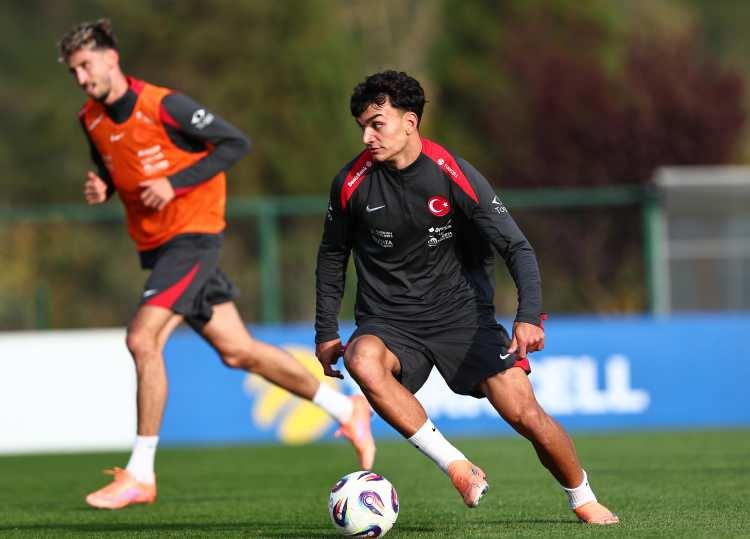 <p>İşte Türk futbol tarihinin en değerli oyuncuları:</p>
