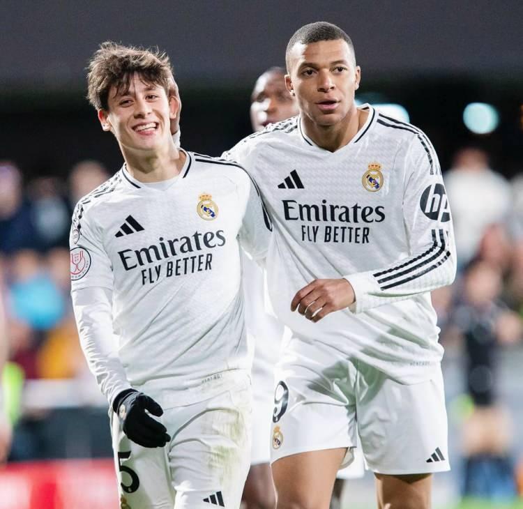 <p>4- Kylian Mbappe | Real Madrid | 95 Milyon Dolar</p>