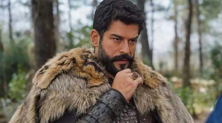 "Her şeyini satıyor" iddialarına Burak Özçivit'ten ilk kez yanıt geldi!