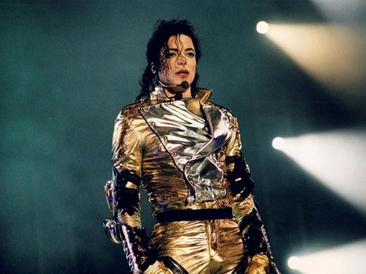 <p><strong>Micheal Jackson, arkasında 700 milyon dolar gibi devasa bir miras bıraktı.</strong></p>