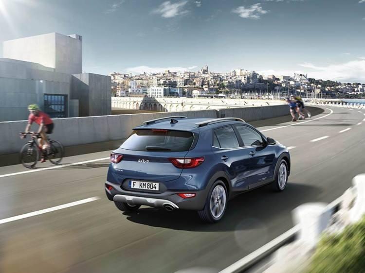 <p><span style="color:#B22222"><strong>Kia Stonic</strong></span><br />
</p>
<p>1.0L 100 PS DCT<br />
</p>
<p><strong>1.660.000</strong><br />
</p>