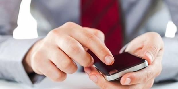 <p><strong>Ayrıca en önemli noktalardan biri telefonunuza gelen gerçek olmayan bildirimler. ABD hükumeti, çekiliş sonuçlarını hiçbir zaman e-posta veya telefon yoluyla bildirmiyor. Bundan dolayı "Tebrikler kazandınız" ya da "İşleminizi tamamlamak için ödeme yapın" gibi mesajlara itibar etmemelisiniz.</strong></p>