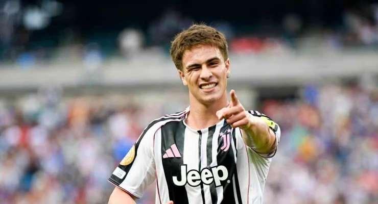 <p><strong>Bayern M&uuml;nih altyapısında oynadığı d&ouml;nemde onu Fenerbah&ccedil;e'ye getirecektim.</strong></p>
