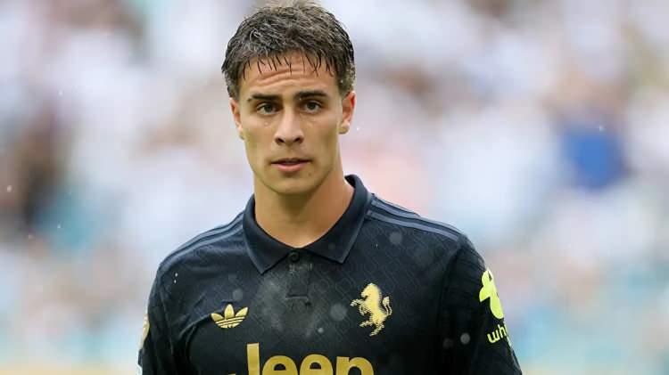 <p>Kenan i&ccedil;in Juventus'a Suudi Arabistan'dan &ccedil;ok ciddi bir transfer teklifi geldiğini ifade eden Ercan s&ouml;zlerine ş&ouml;yle devam etti:</p>
