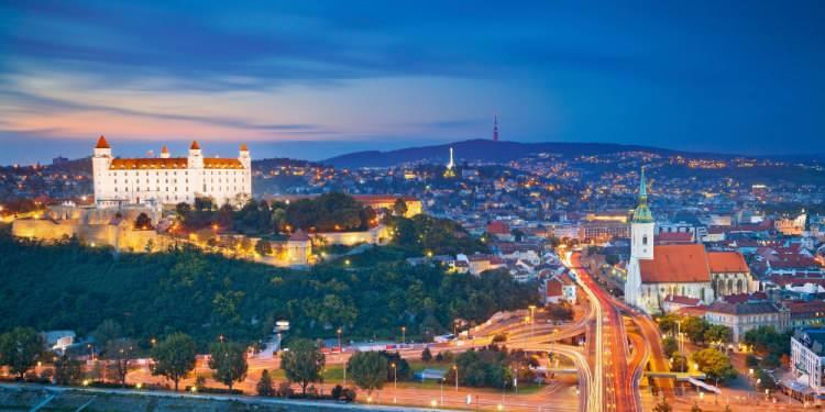 <p><strong>2008</strong> – Slovakya</p> <p> </p>