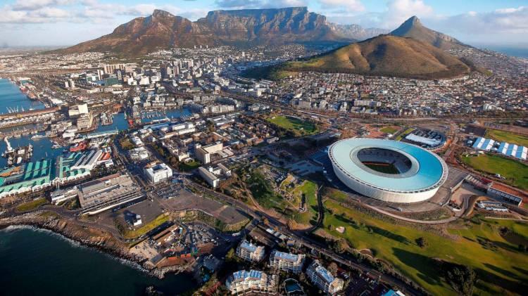 <p><span style="color:inherit"><strong><span style="color:rgb(178, 34, 34)">17)&nbsp; G&Uuml;NEY AFRİKA&nbsp;</span>&nbsp;|&nbsp; &nbsp;1,14 MİLYAR DOLAR</strong></span></p>

<p>&nbsp;</p>
