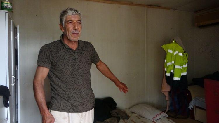 <p>Odunculuk yaparak geçimini sağlayan Kurtuluş Gümüş'ün iddiasına göre, geçtiğimiz yıl bir arkadaşının ricası üzerine eşinden habersiz şekilde onu 3 ay boyunca işyerinden sigortalı gösterdi.</p>