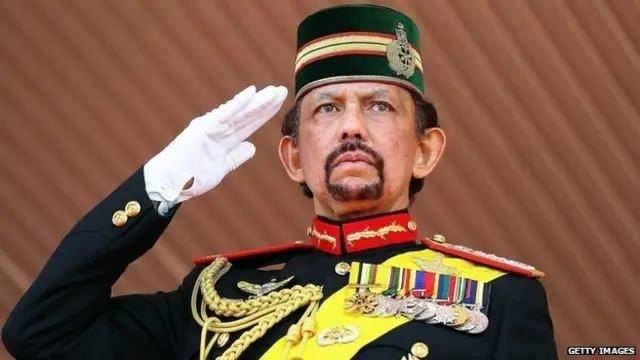 <p><strong><span style="color:rgb(178, 34, 34)">SULTAN AL BRUNEİ </span> |  57 YIL</strong></p>

<p> </p>

<p><strong>|  Brunei Sultanı</strong></p>
