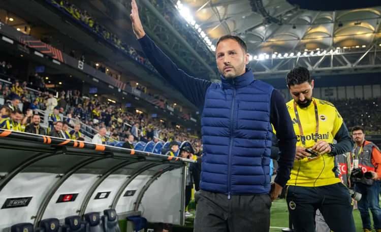 <p>Sportschau: "VfB'nin Fenerbahçe'de hücum gücü eksik"<br />
<br />
"VfB Stuttgart, Avrupa Ligi'ndeki ikinci yenilgisini aldı. Fenerbahçe karşısında hücum potansiyeli düşüktü ve maç, çeşitli penaltı senaryoları nedeniyle kaotik bir hal aldı."</p>