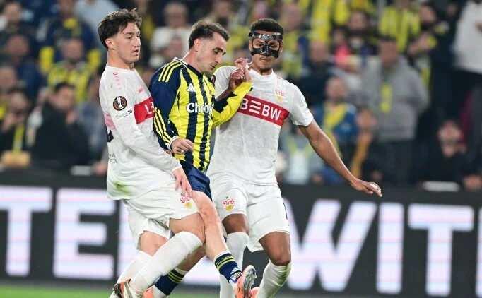 <p>Avrupa sahnesinde rekabet etmekten daha fazlasını başarabileceğini göstermek isteyen bir Stuttgart takımı. Ancak sonuç, Avrupa Ligi'nde 0-1'lik dar bir yenilgiydi."</p>