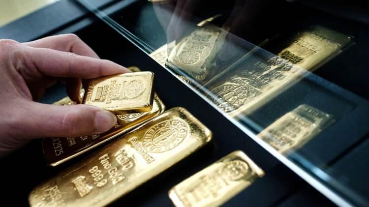 <p>Bu hafta piyasa haftası. Yarın saat 14.00'te Türkiye Cumhuriyeti Merkez Bankası faiz kararını açıklayacak. Dalgalanmayı eşitlemek için satabilir, yatırım yapmak için satabilir. </p>